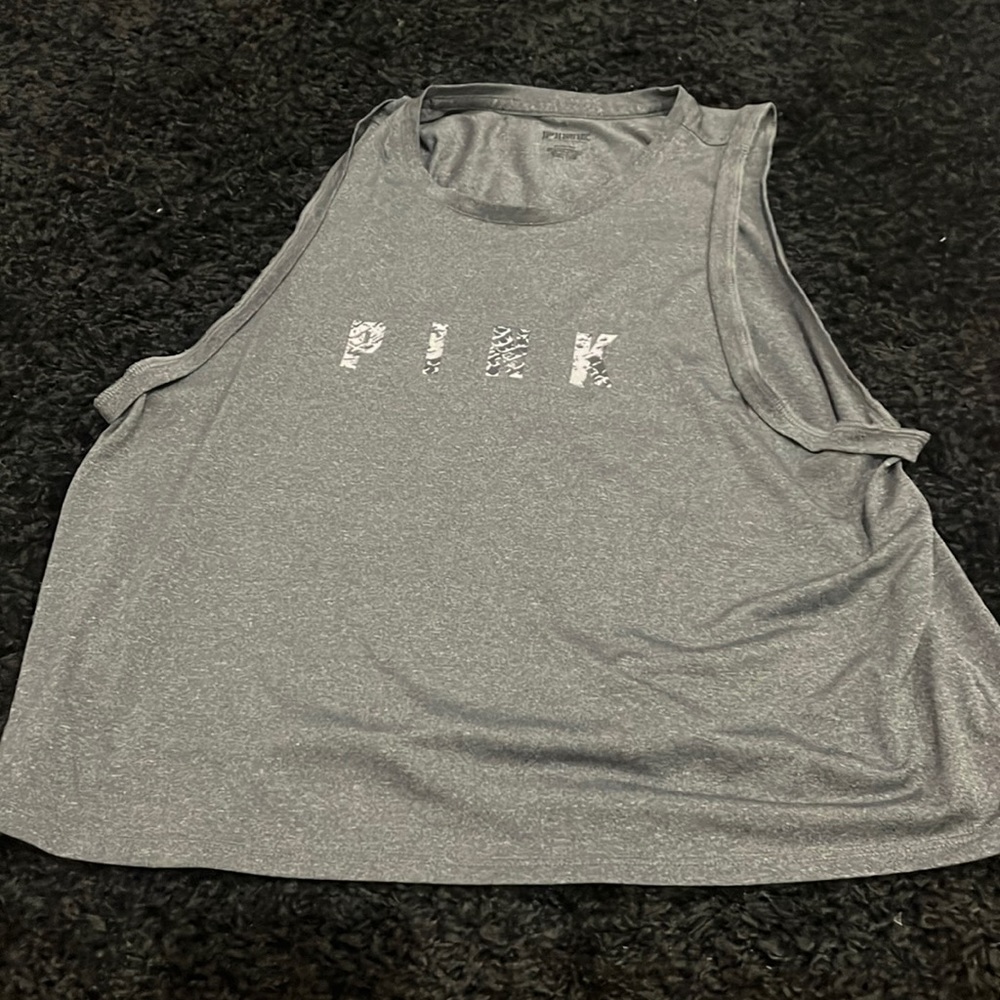 Pink tank top medium